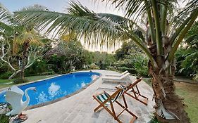 Adi'S Bungalow