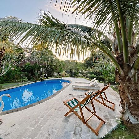 Adi'S Bungalow Uluwatu  Exterior photo