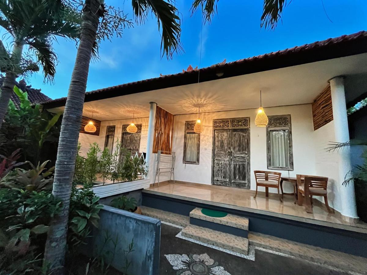 Adi'S Bungalow Uluwatu  Exterior photo